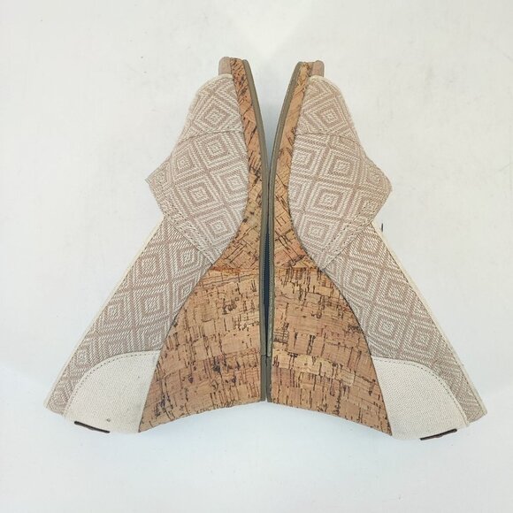 Toms Women's Tan Canvas Triangle Woven Pattern Wedge Size 8.5 - Picture 5 of 8